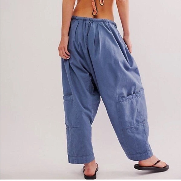 Free People Kahlani Harem oversized relaxed fit cargo pull-on pants - Picture 2 of 7